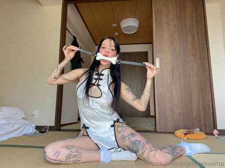 18 year old onlyfans beautiful naked picture