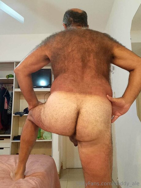 Daddy Ale pornstar exclusive galleries