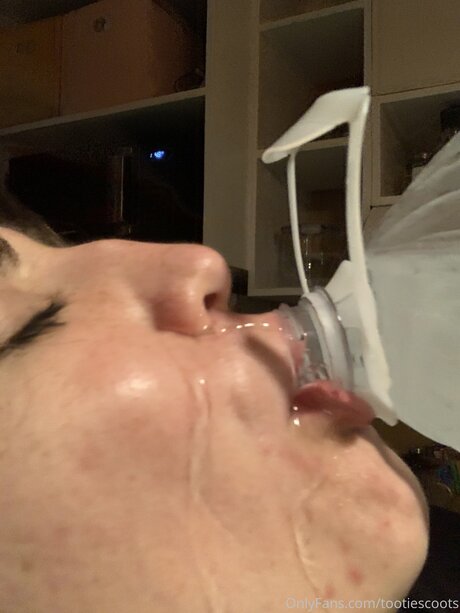 Tootiescoots nudes pornstar photo