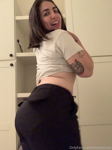 Tootiescoots star nice galleries