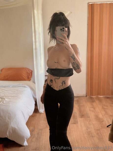 Babyfaint best actress photo