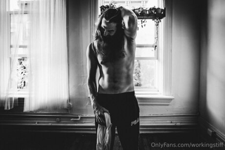 Workingstiff pornographic model photos