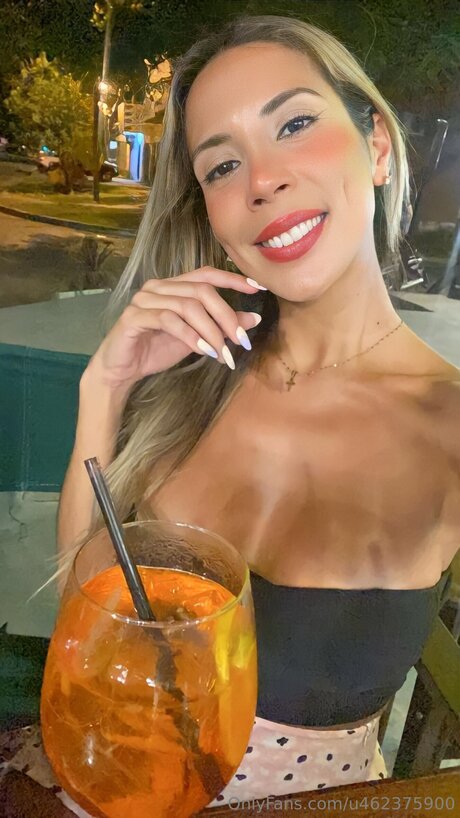 Lolavippp pornstar hot picture