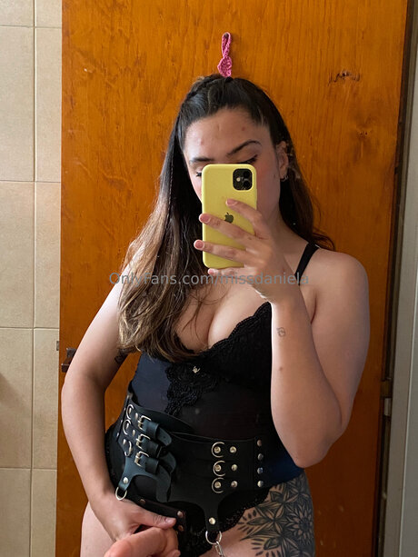 Kinkydaniela best actress images