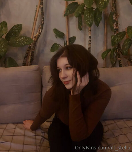 Alt Stella perfect model images