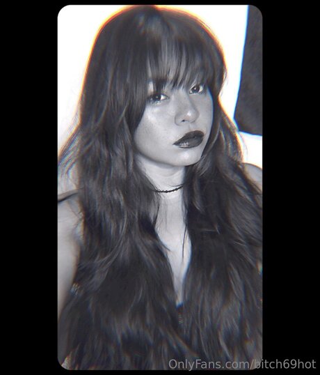 Bitch69hot top model gallery