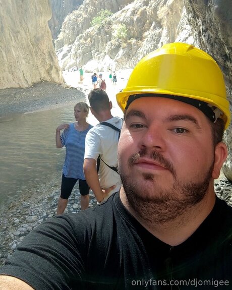 Djomigee star art galleries