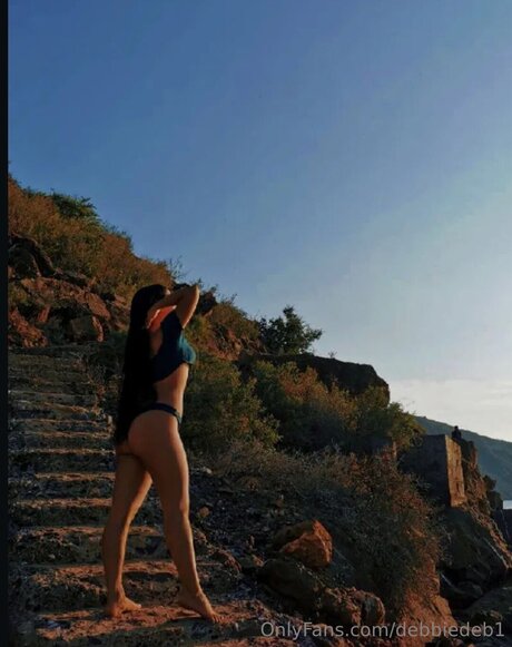 Debbie 919 high quality model images