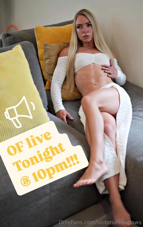 Victoriameadows model pretty pictures