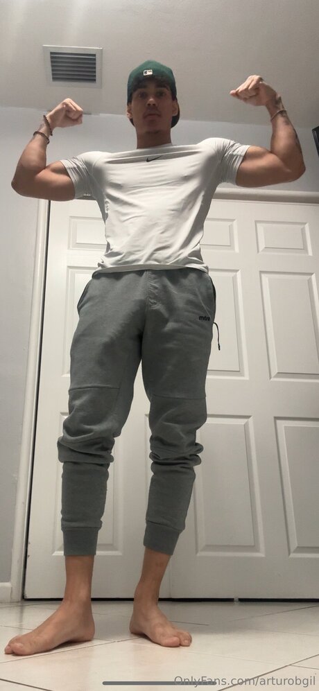 Diegobgil star erotic photos