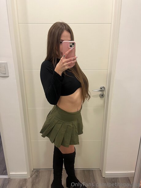 Petitepaulaa high quality star photo