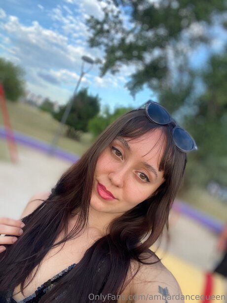 Ambarlatingirl pornstar erotic pictures