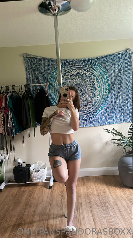 Prettypandora9 pornstar exclusive gallery