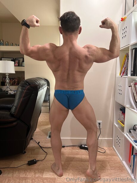 Gayvittlesfree nudes actress pictures