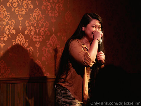 Drlinn pornstar hot photos