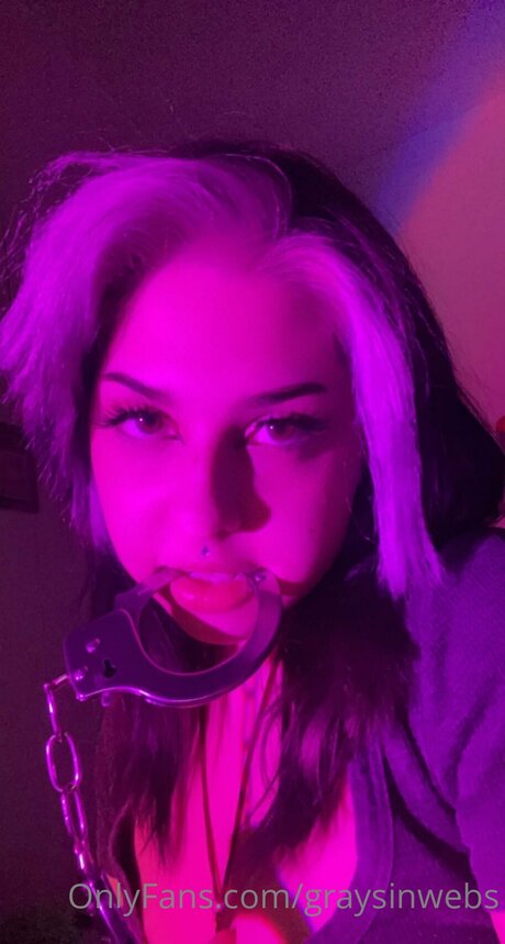 Sinsensationx naked actress image