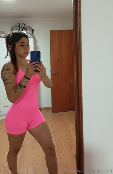 Anyu1510 model hd photos