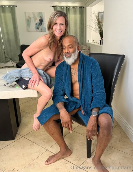 beauty trans onlyfans top image