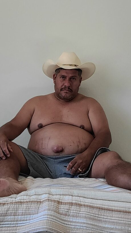 Pepitochubby model pretty picture