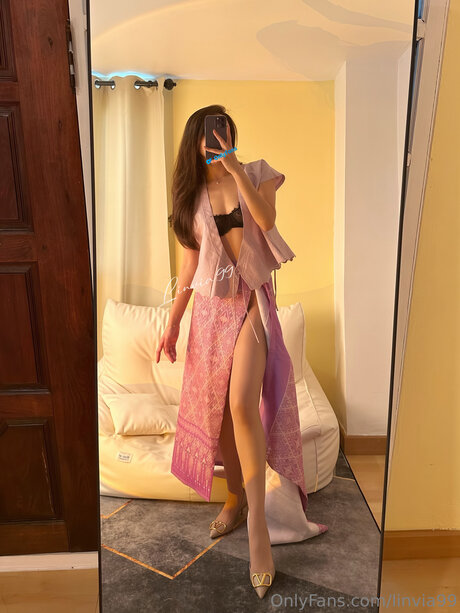 Linviaslair sex actress picture