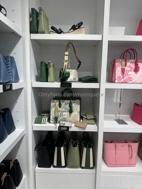 Kitty Katalina model beautiful galleries