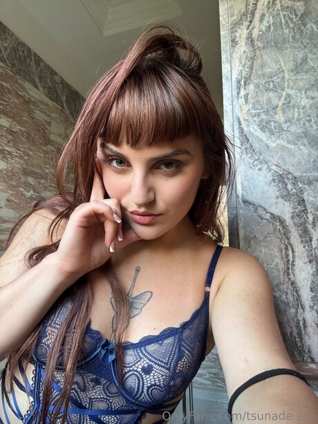 Tsunade San model hot pics