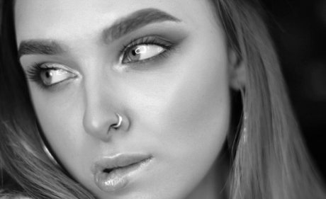 Elsa Jay nice model pictures