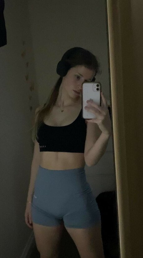 Mira Szalma xxx pornstar pic