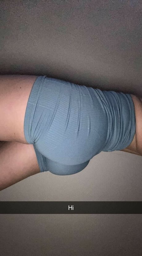 sucking big cock onlyfans nudes picture