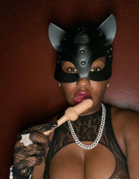 thigh high boots onlyfans porno pic