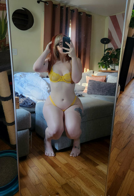 itsbrinacatt star sexy pics