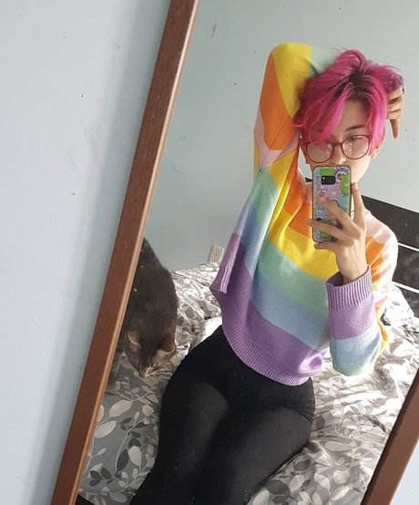 Emmanooodle model beautiful images