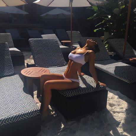 Kayla Butler star high quality images