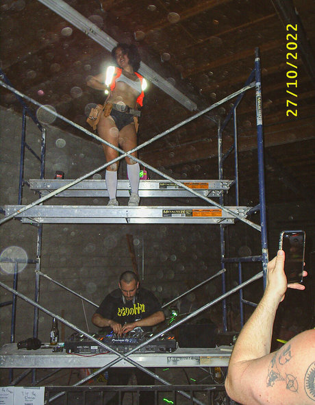 Lydiaren art star gallery