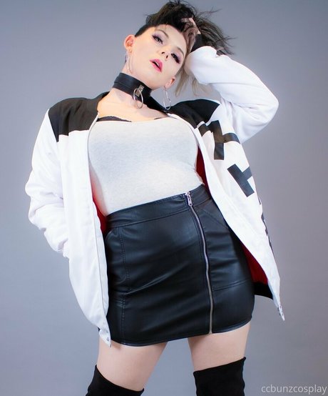 nude pregnant onlyfans art porn image