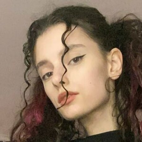 shawtnees nudes star photos