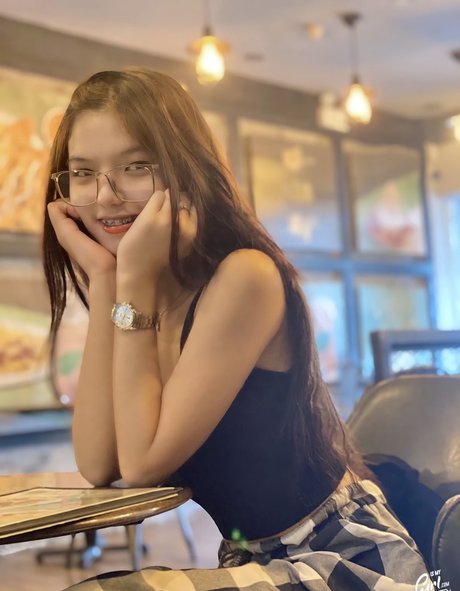 Bhel Esguerra pornstar image