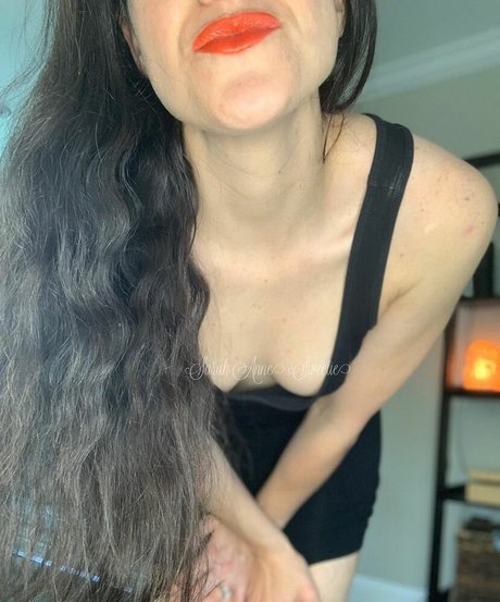 Sarah Anne Sweetie star best galleries