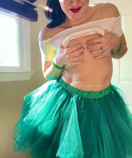 Sarah Anne Sweetie model art images