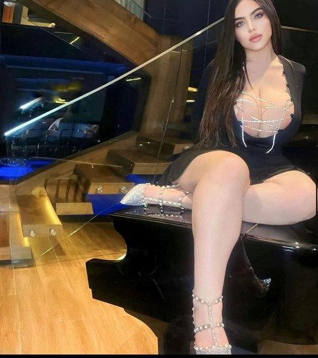 Noure Sahli art pornstar pictures