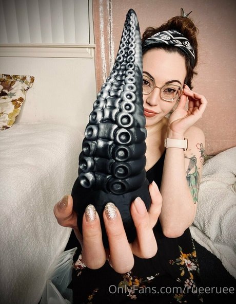 rueeruee star best pic