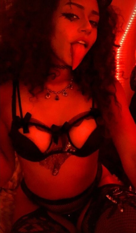 Hellazebra hd pornstar image