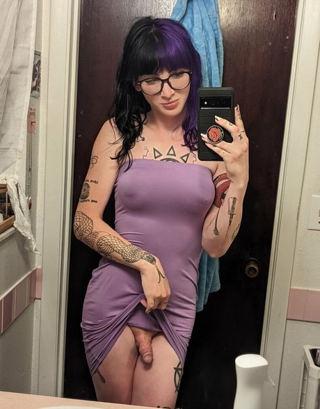 Violet Valentine star sexy images