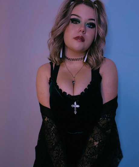 stanzipotenza model top pictures