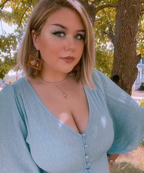 stanzipotenza sexy actress img