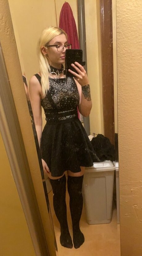 sexymilano hot model pics