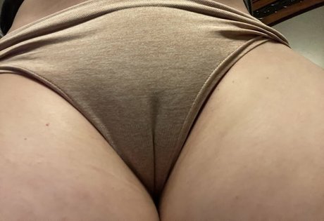 undressing onlyfans free naked picture