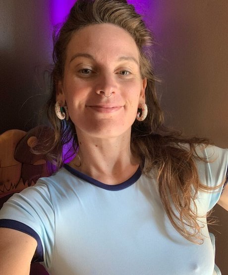 KyoshiPanties model sexy gallery