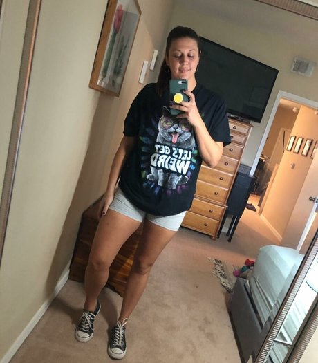 tallnerdywoman star nudes pics