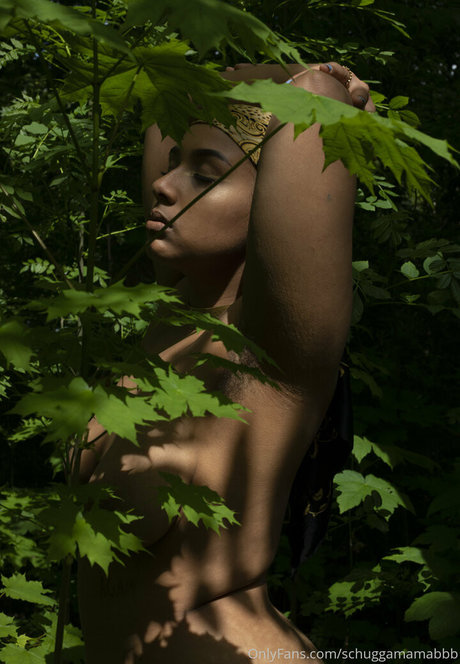 schuggamamabbb exclusive actress photo